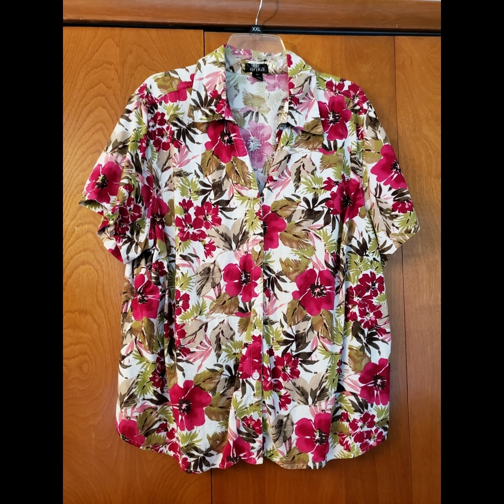 Hawaiian Print Short Sleeve Button Up